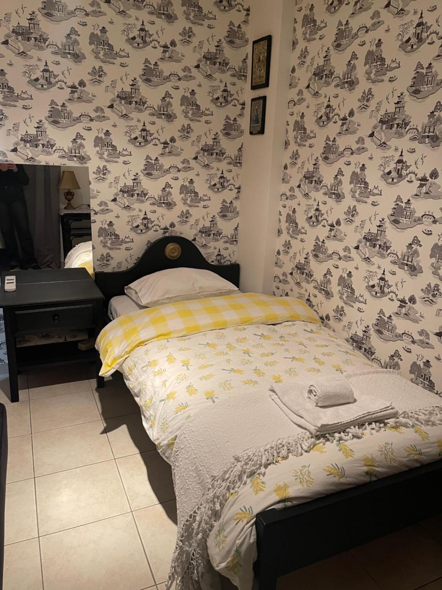 הרקליון Retire Flat In The Heart Of City מראה חיצוני תמונה