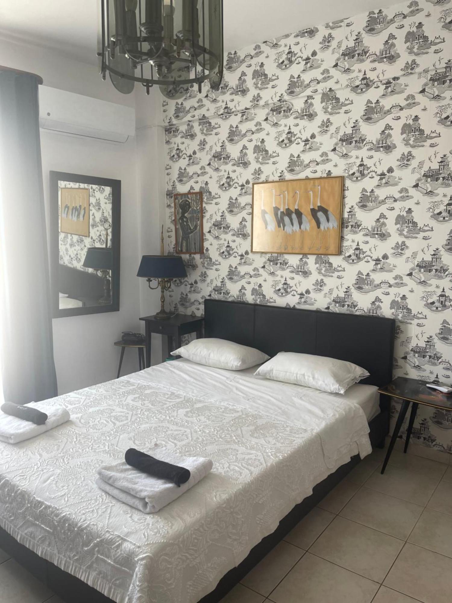 הרקליון Retire Flat In The Heart Of City מראה חיצוני תמונה